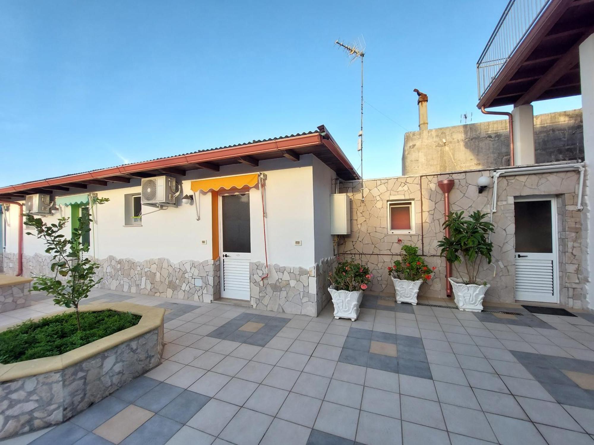 Oltremare Hotel Vignacastrisi Exterior foto